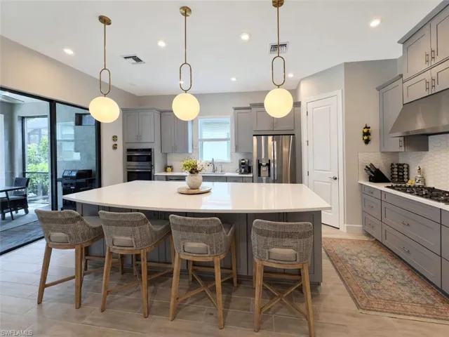 8174 Lucello Ter S, Naples, Florida 34114