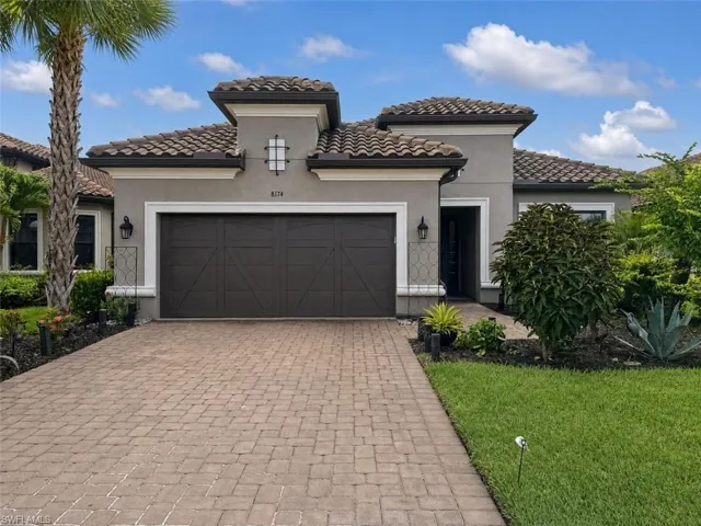 8174 Lucello Ter S, Naples, Florida 34114