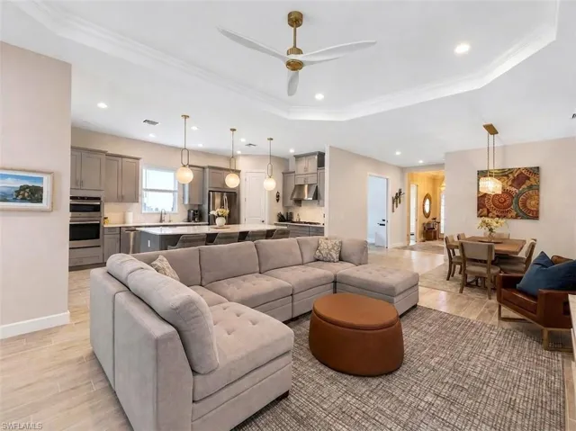 8174 Lucello Ter S, Naples, Florida 34114