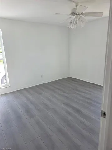 1  Knights Bridge  RD, Naples, FL 34112