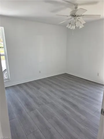 1  Knights Bridge  RD, Naples, FL 34112