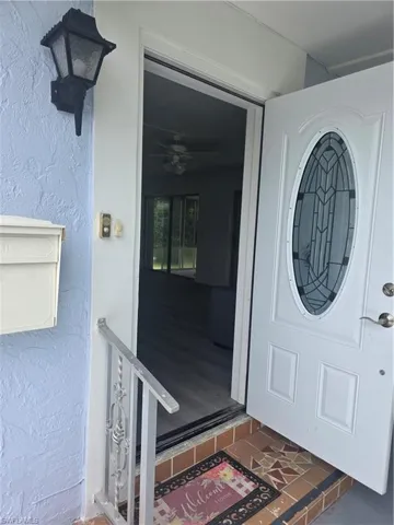 1 Knights Bridge Rd A1, Naples, Florida 34112