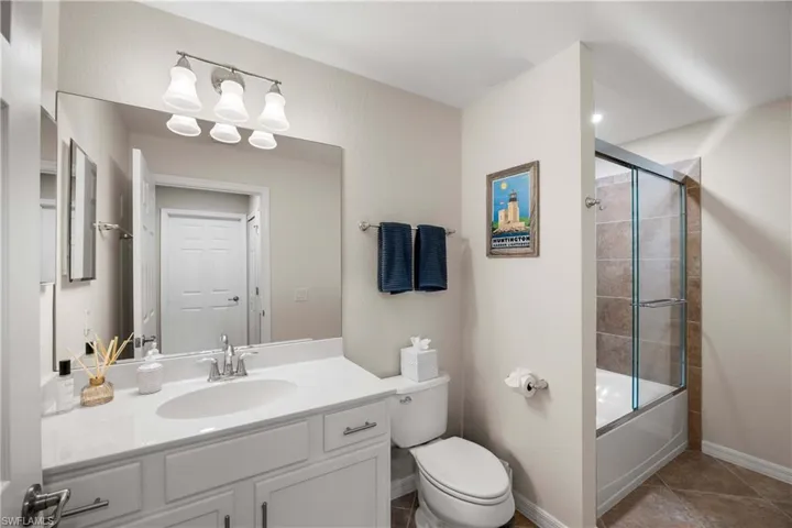 9830  Giaveno  CIR, Naples, FL 34113