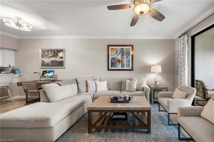 9830  Giaveno  CIR, Naples, FL 34113