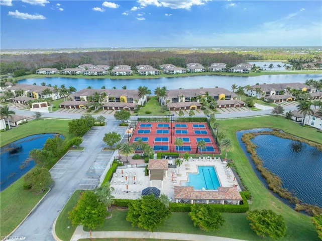 9830  Giaveno  CIR, Naples, FL 34113