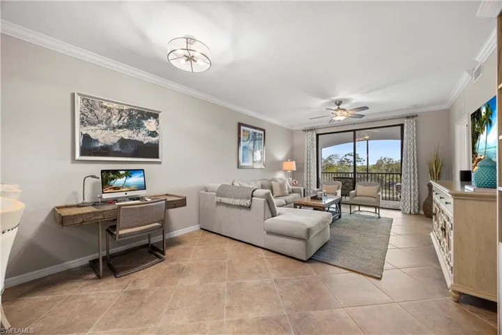 9830  Giaveno  CIR, Naples, FL 34113
