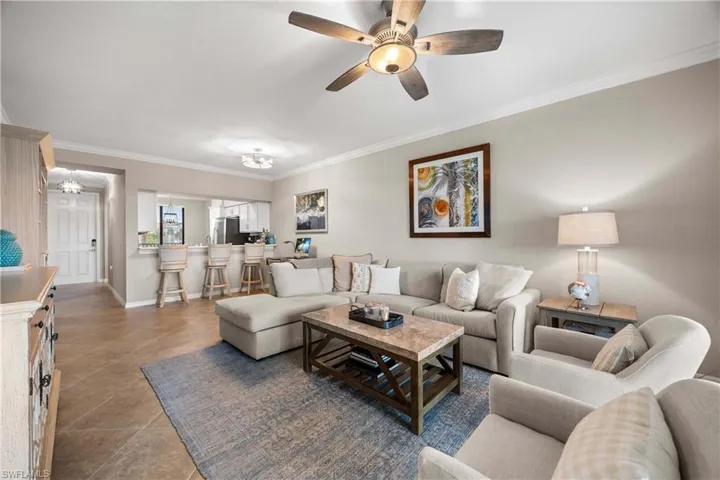 9830  Giaveno  CIR, Naples, FL 34113