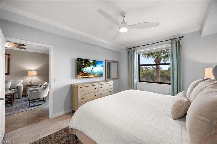 9830  Giaveno  CIR, Naples, FL 34113
