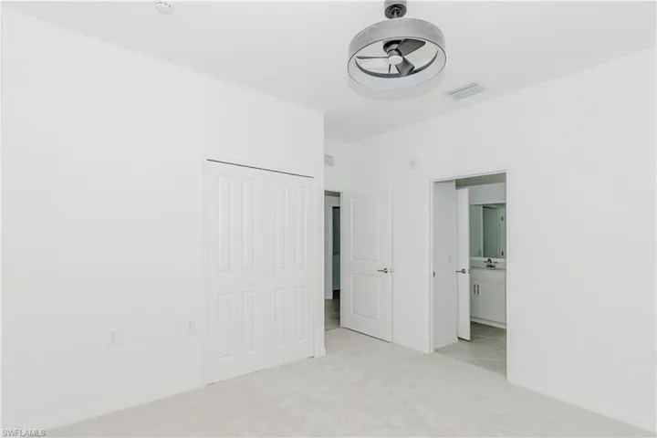 5527  Double Eagle  CIR, Ave Maria, FL 34142