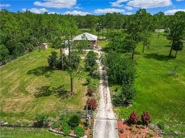 5 Acre Estate View North