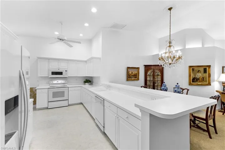 25161 Golf Lake Cir, Bonita Springs Fl 34135