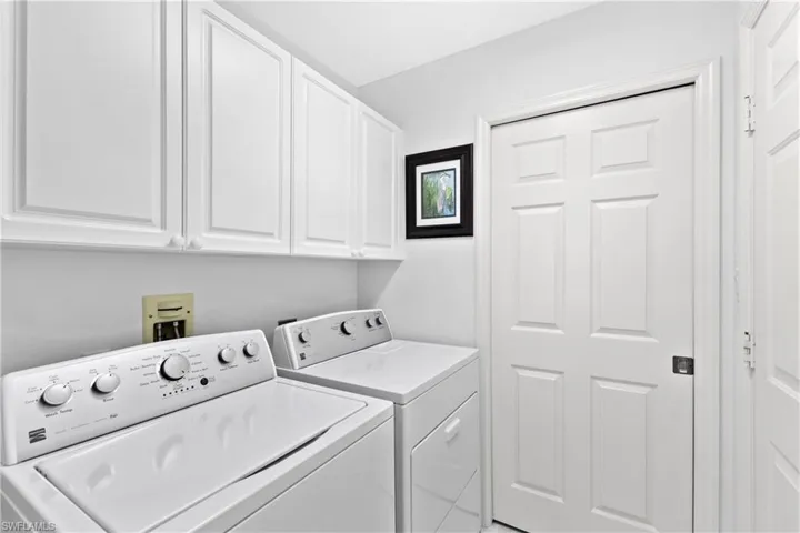 25161 Golf Lake Cir, Bonita Springs Fl 34135