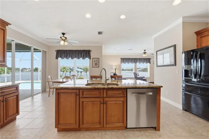 413 Se 6th St, Cape Coral, Florida 33990