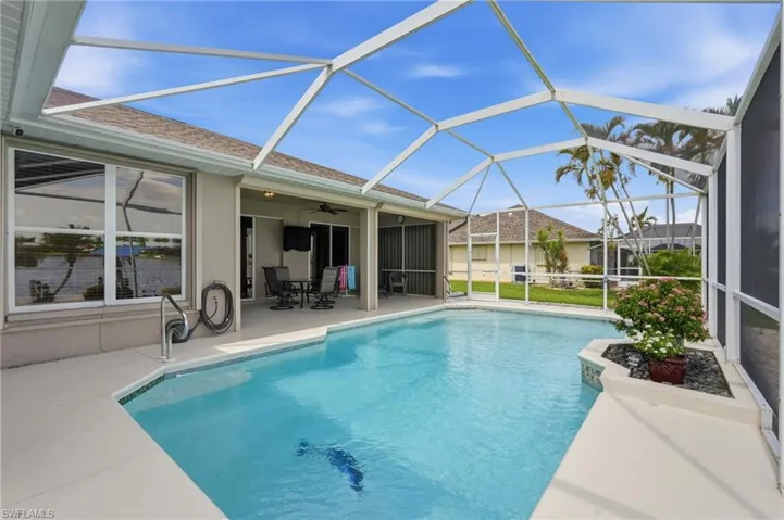 413 Se 6th St, Cape Coral, Florida 33990
