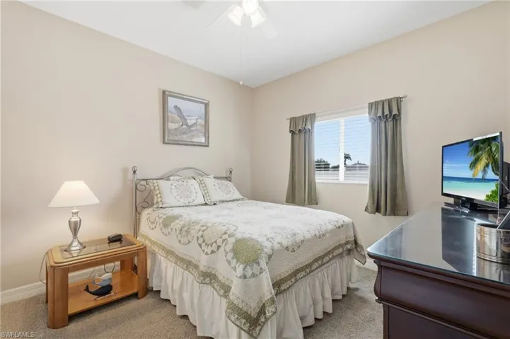 413 Se 6th St, Cape Coral, Florida 33990