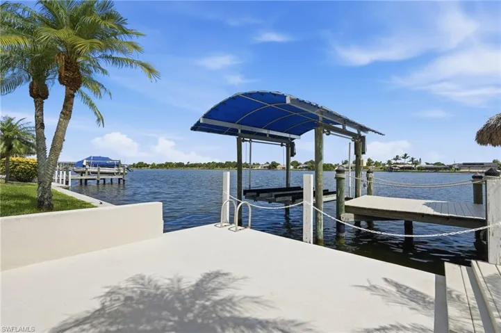 413 Se 6th St, Cape Coral, Florida 33990