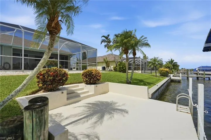 413 Se 6th St, Cape Coral, Florida 33990