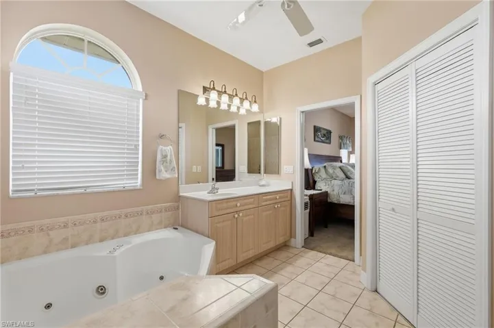 413 Se 6th St, Cape Coral, Florida 33990