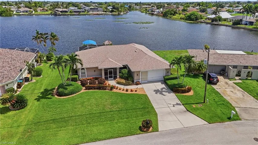 413 Se 6th St, Cape Coral, Florida 33990