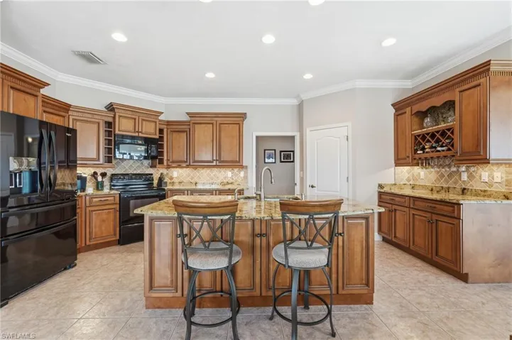 413 Se 6th St, Cape Coral, Florida 33990