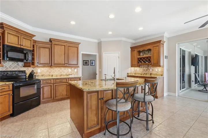 413 Se 6th St, Cape Coral, Florida 33990