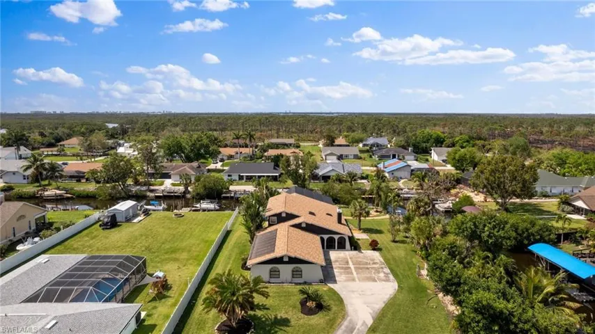 20560  Park  PL, Estero, FL 33928