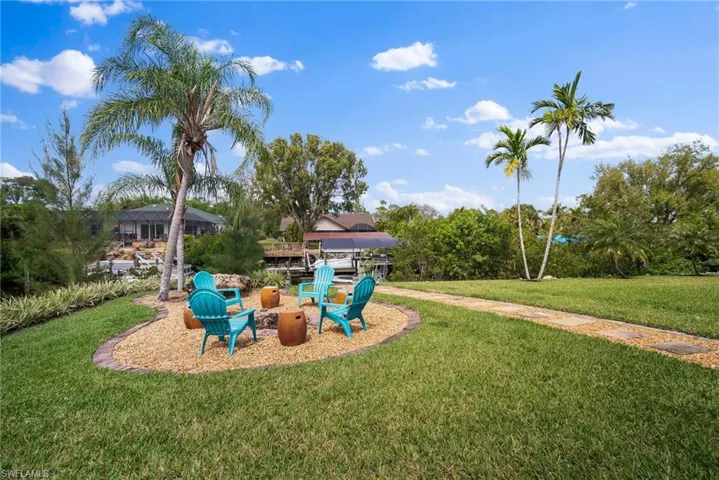 20560  Park  PL, Estero, FL 33928