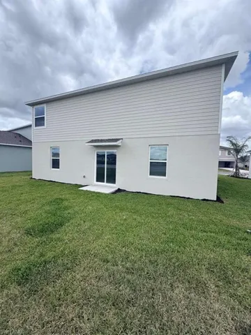 11613 Savanna Lakes Blvd, Lehigh Acres, Florida 33974