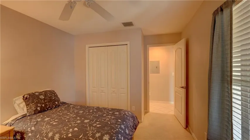 8083 Queen Palm Ln 424, Fort Myers, Florida 33966