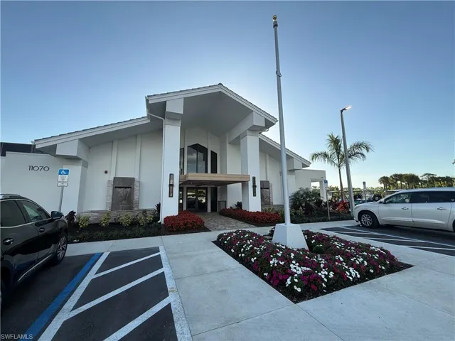8083 Queen Palm Ln 424, Fort Myers, Florida 33966