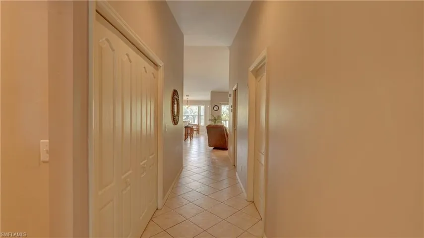 8083 Queen Palm Ln 424, Fort Myers, Florida 33966