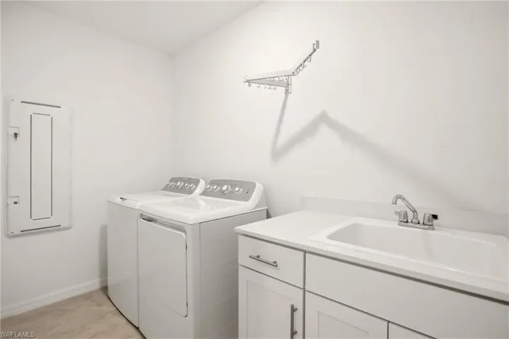 3751 Pebblebrook Ridge Ct 101, Fort Myers, Florida 33905