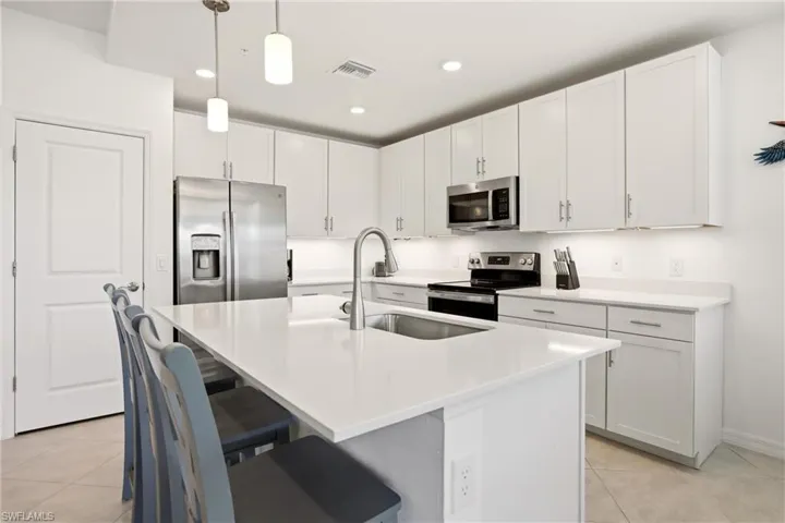 3751 Pebblebrook Ridge Ct 101, Fort Myers, Florida 33905