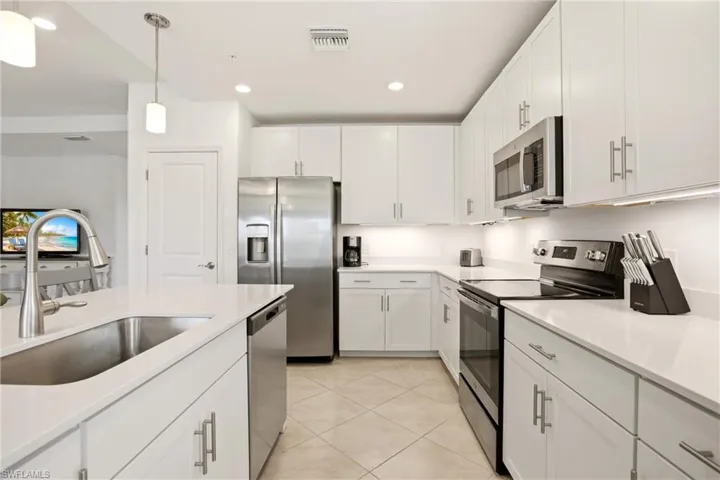3751 Pebblebrook Ridge Ct 101, Fort Myers, Florida 33905