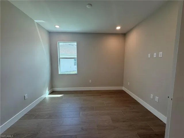 Additional bedroom