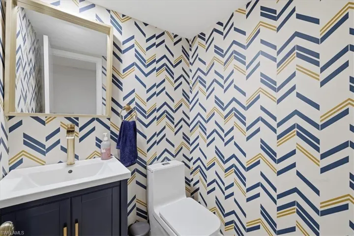 Downstairs bathroom 3