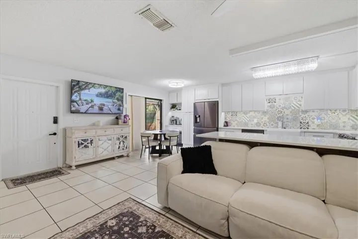 5590 Woodrose Ct 1, Fort Myers, Florida 33907
