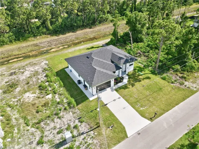 1114 Bari St E, Lehigh Acres, Florida 33974