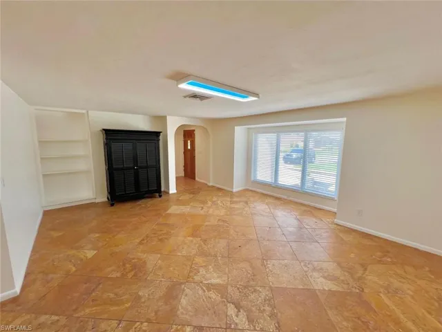 4708 Orange Grove Blvd, North Fort Myers, Florida 33903