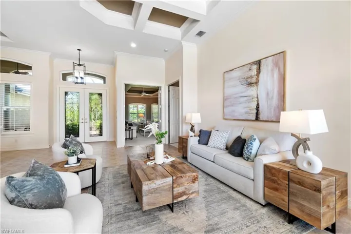 9687  Wilshire Lakes  BLVD, Naples, FL 34109