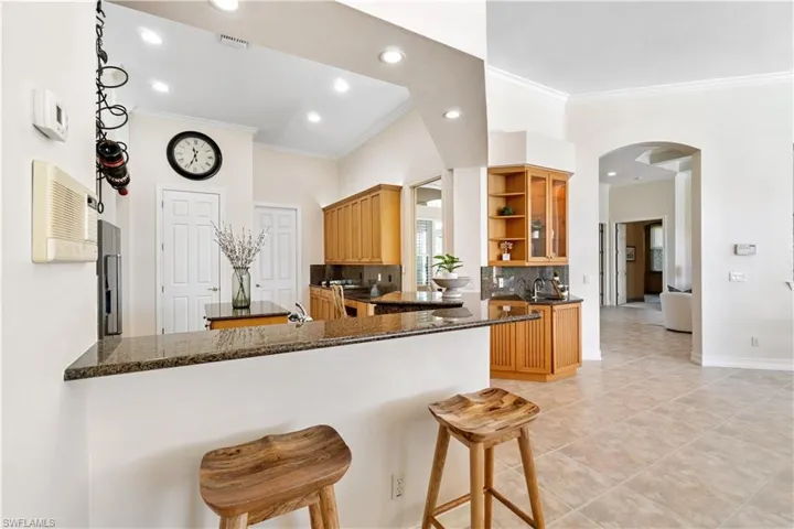 9687  Wilshire Lakes  BLVD, Naples, FL 34109