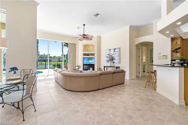 9687  Wilshire Lakes  BLVD, Naples, FL 34109