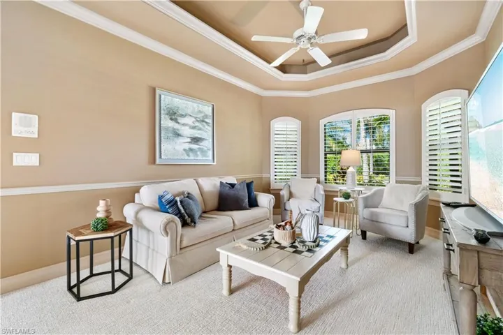 9687  Wilshire Lakes  BLVD, Naples, FL 34109