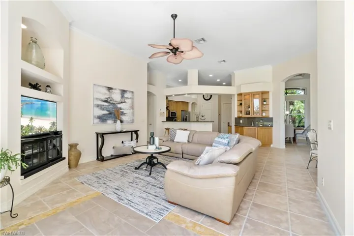 9687  Wilshire Lakes  BLVD, Naples, FL 34109