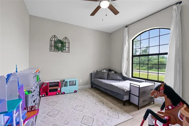 14221  Chancellor  ST, Fort Myers, FL 33905