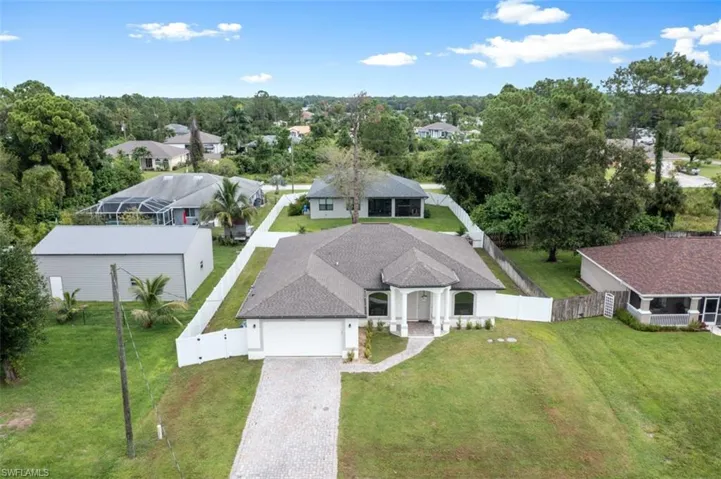 14221  Chancellor  ST, Fort Myers, FL 33905