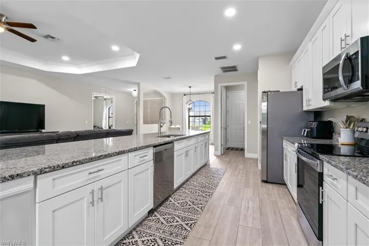 14221  Chancellor  ST, Fort Myers, FL 33905