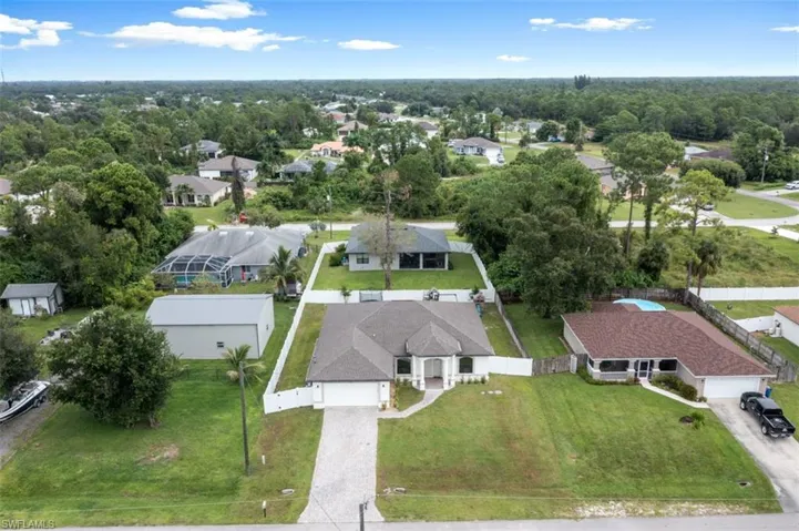 14221  Chancellor  ST, Fort Myers, FL 33905