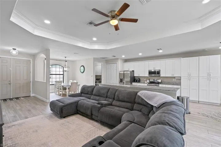 14221  Chancellor  ST, Fort Myers, FL 33905