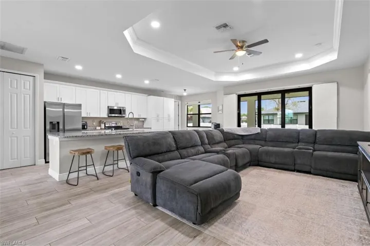 14221  Chancellor  ST, Fort Myers, FL 33905
